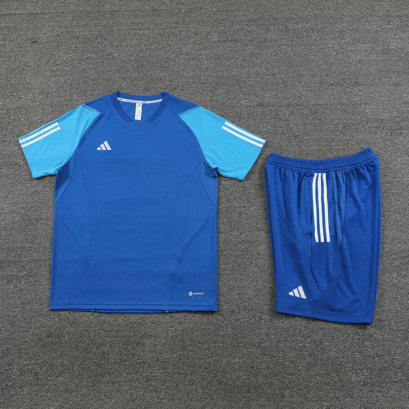 Kit Adidas - Azul Claro II