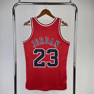 Regata Chicago Bulls Retrô Mitchell & Ness 1997/1998 Michael Jordan - Vermelha