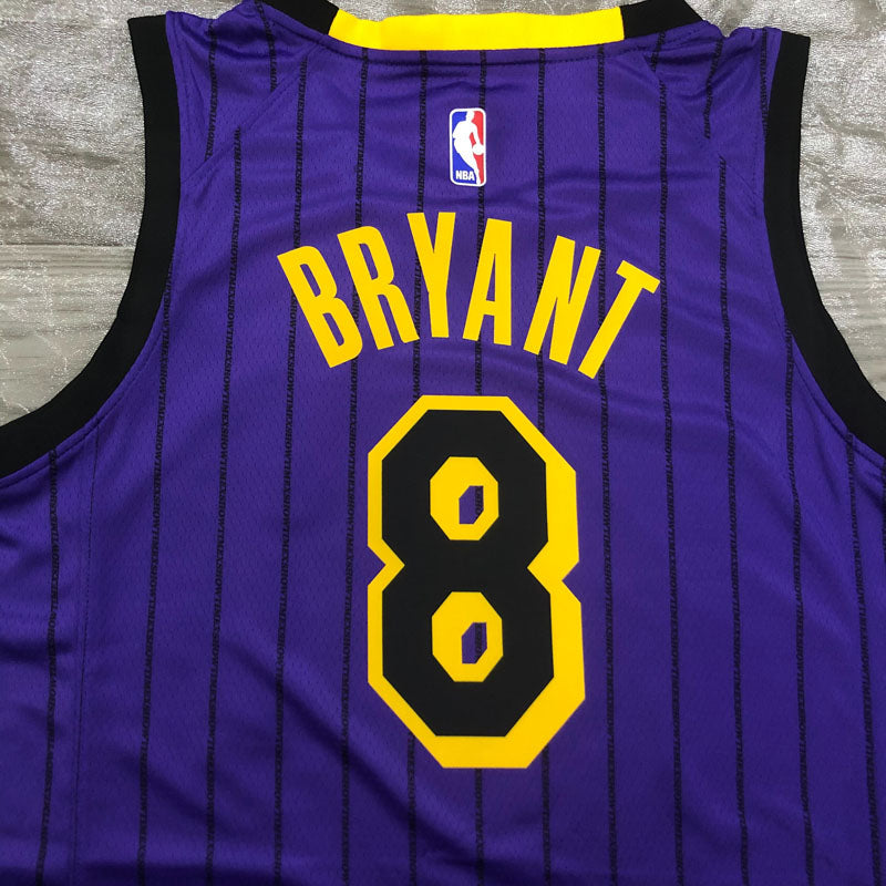 Regata NBA Los Angeles Lakers City Edition 18/19 Kobe Bryant 8 - Roxa