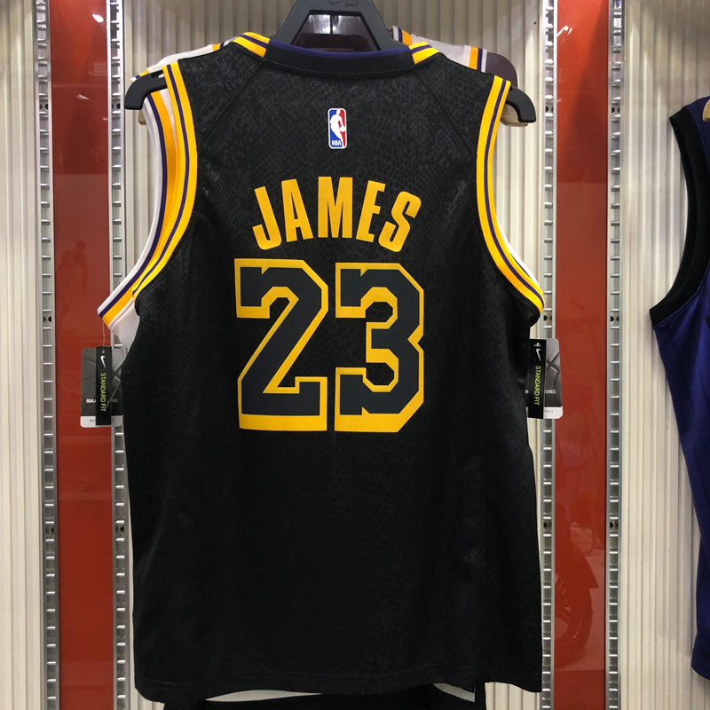 Regata NBA Los Angeles Lakers Black Mamba LeBron James 23 - Preta