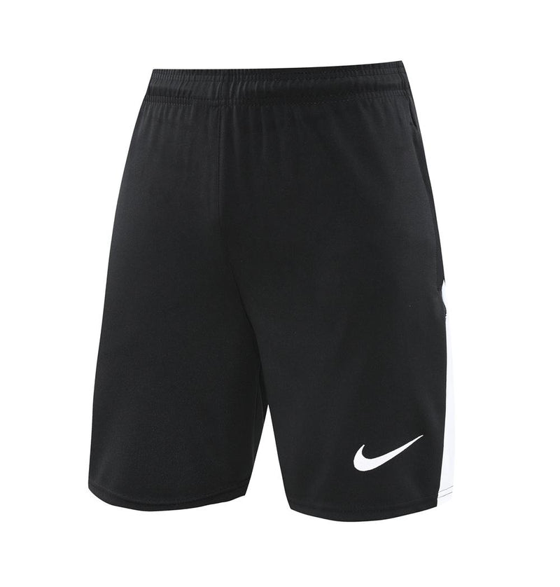 Short Treino Nike - Preto