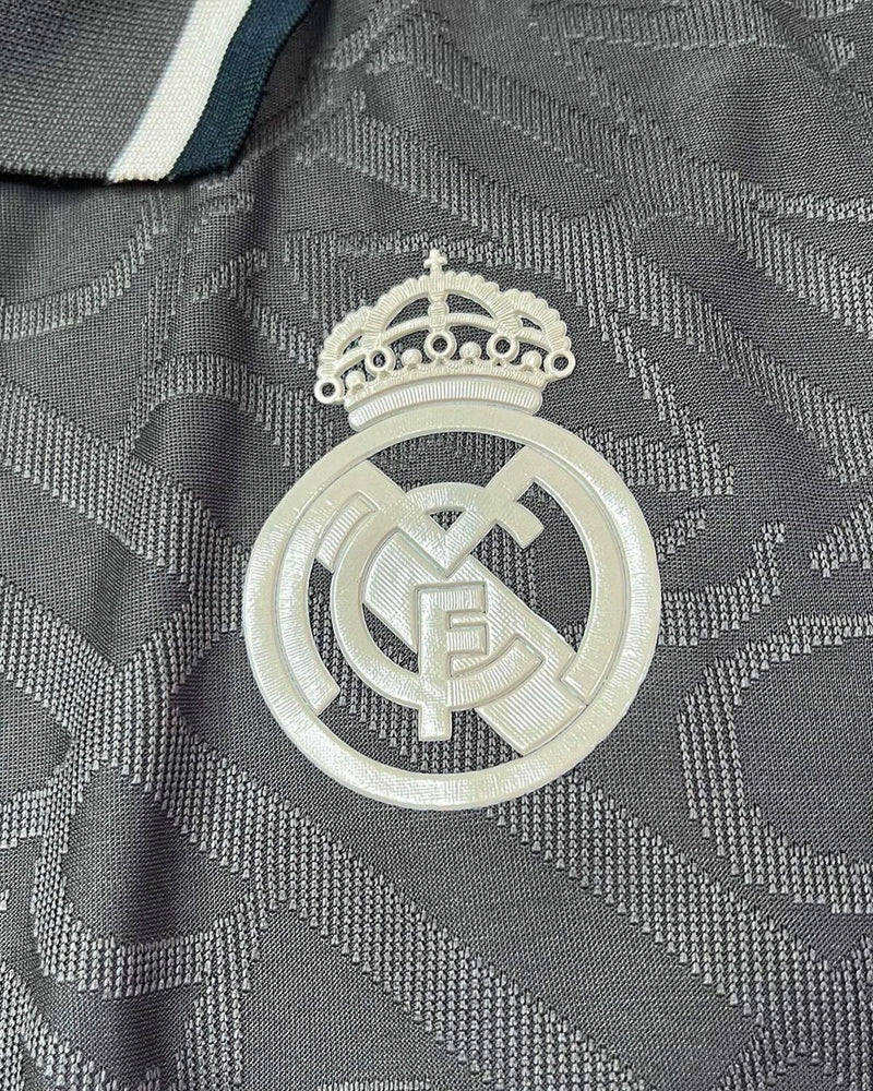 Camisa Real Madrid 2024/25 Terceira (+ Patches)