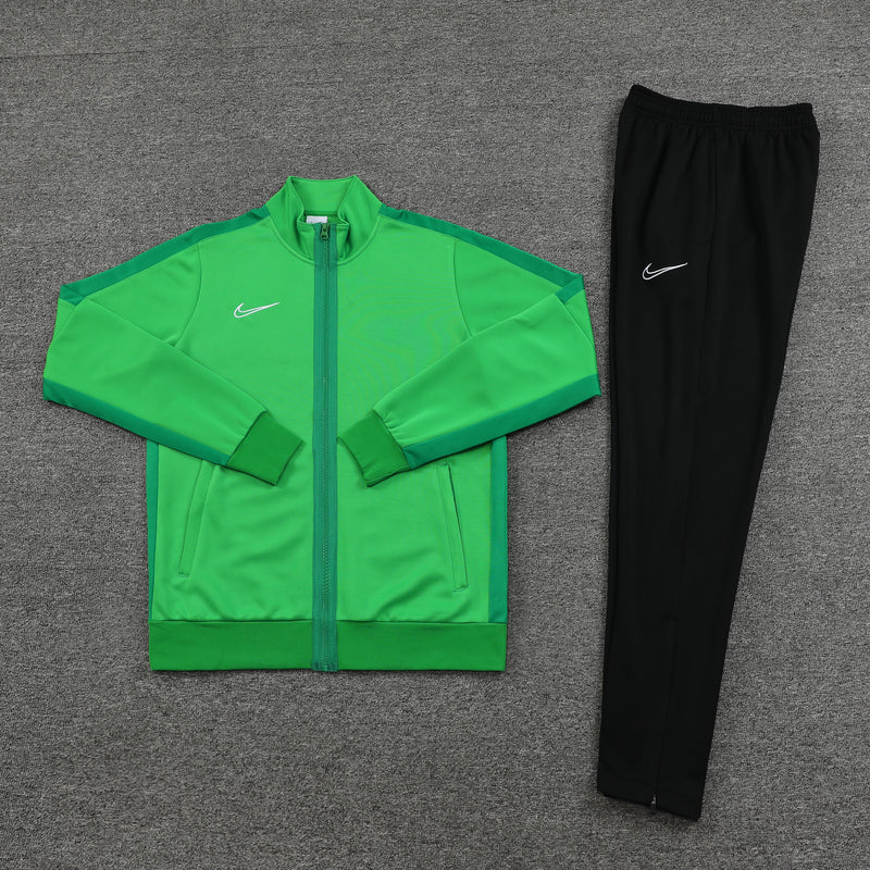 Conjunto Nike 2024 - Verde