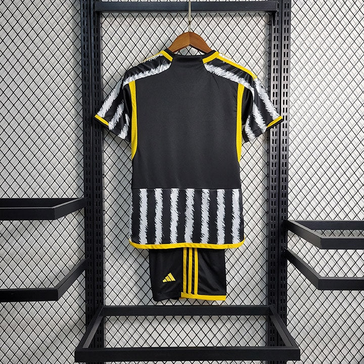 Conjunto Infantil Juventus 2023/24 Home