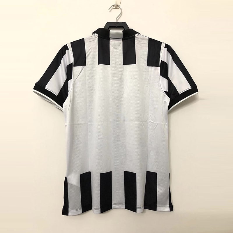 Camisa Retrô Juventus 14/15 Home