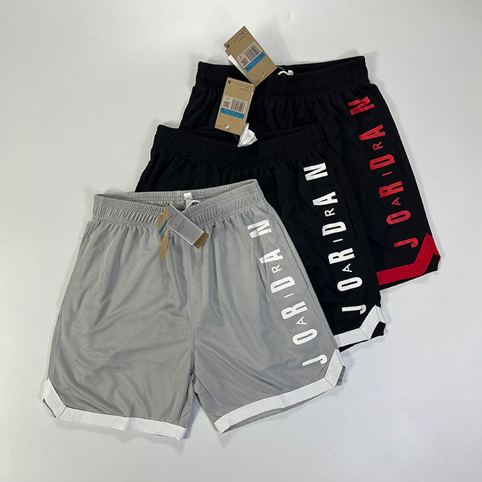 (PROMOÇÃO) 3 Shorts Jordan Air + Frete grátis