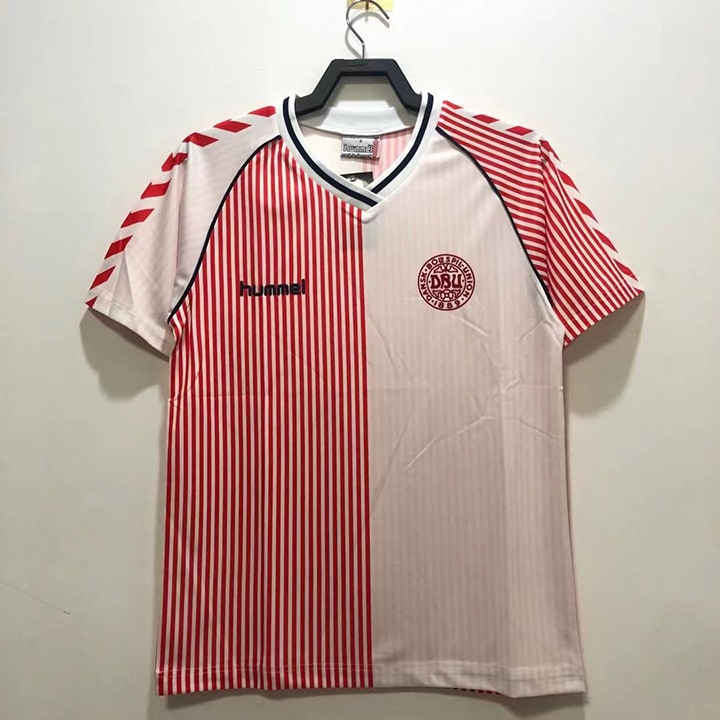 Camisa Retrô Dinamarca 1986 Away