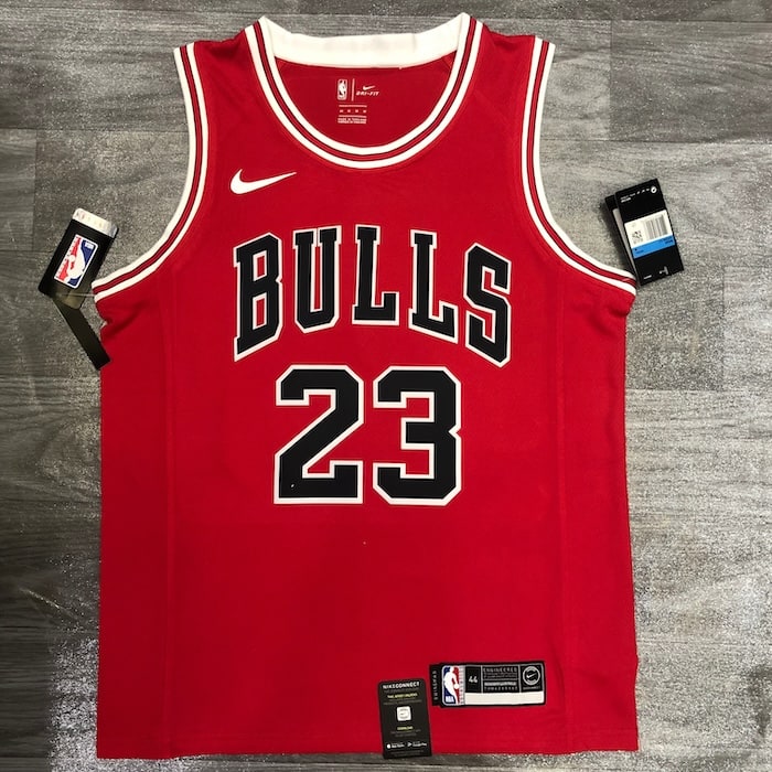 Regata NBA Chicago Bulls Icon Edição 75 anos Michael Jordan - Vermelha