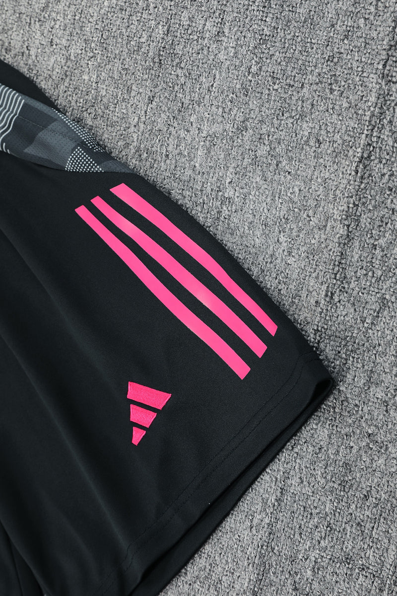 Short Treino Adidas - Preto/Rosa