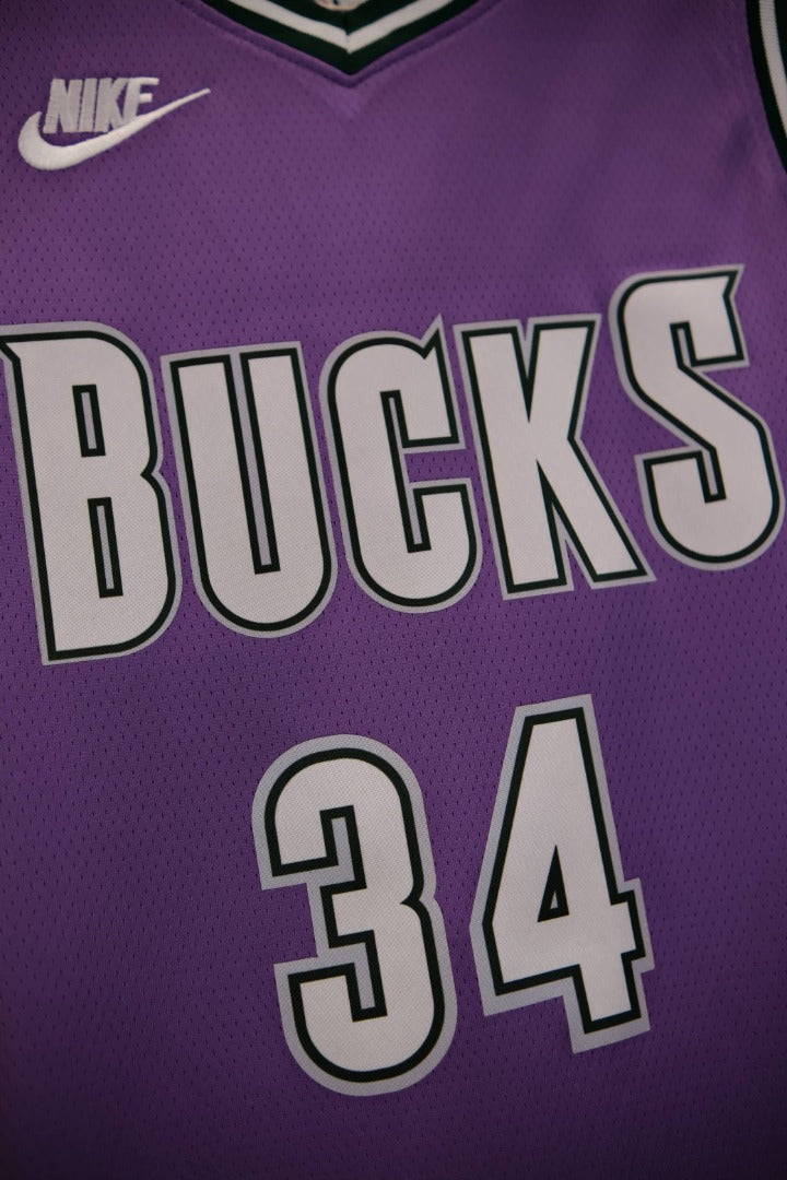 Regata NBA Milwaukee Bucks Classic Giannis Antetokounmpo 22/23 - Roxa