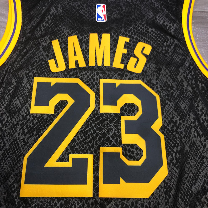 Regata NBA Los Angeles Lakers Black Mamba LeBron James 23 - Preta