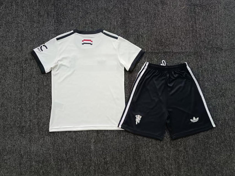 Conjunto Infantil Manchester United 2024/25 Terceiro