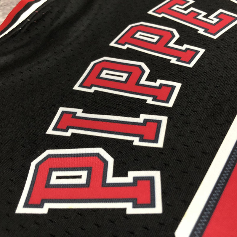 Regata Chicago Bulls Retrô Mitchell & Ness 1997/1998 Scottie Pippen - Preta