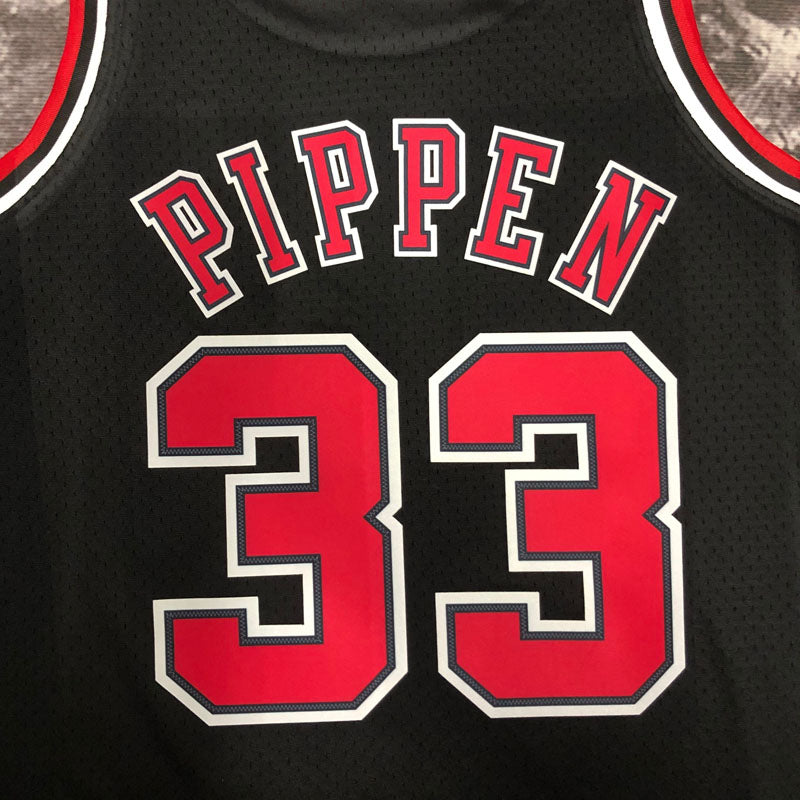 Regata Chicago Bulls Retrô Mitchell & Ness 1997/1998 Scottie Pippen - Preta