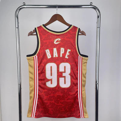 Regata NBA BAPE x Cleveland Cavaliers Mitchell & Ness