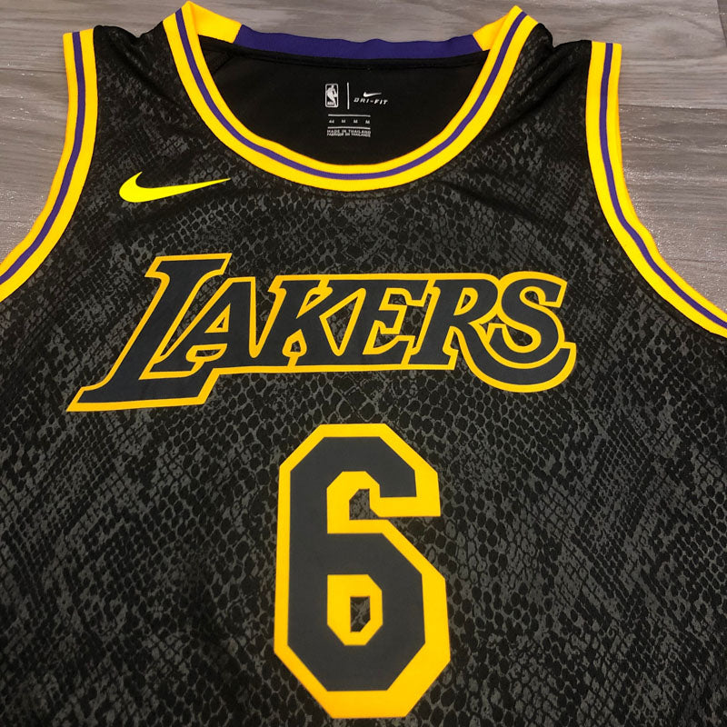 Regata NBA Los Angeles Lakers Black Mamba LeBron James 6 - Preta