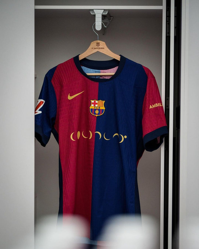 Camisa Barcelona 24/25 Codplay - Versão Jogador